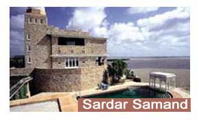 Sardar Samand Palace