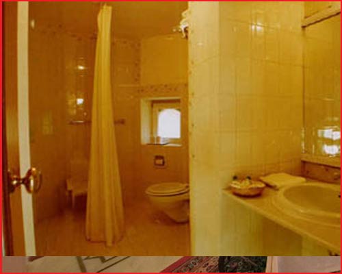 Himmatgarh Palace - Bathroom