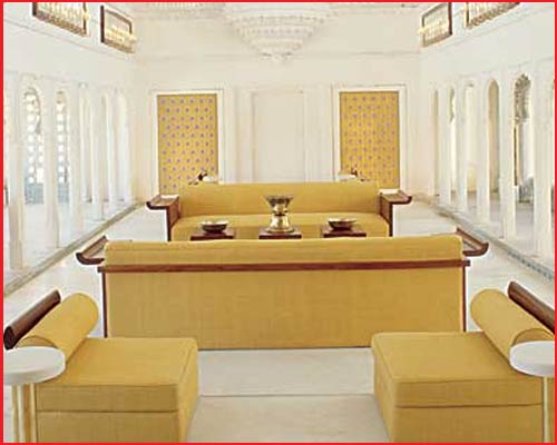 Devi Resorts - Lobby