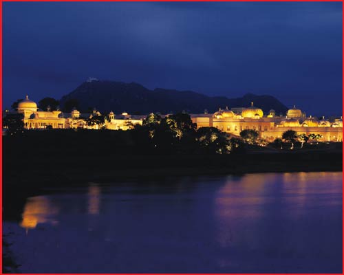 The Oberoi Udai Vilas Palace - Night View