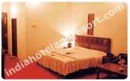 Hotel Shining Star Khajjar