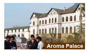 Hotel Aroma Palace in Chamba