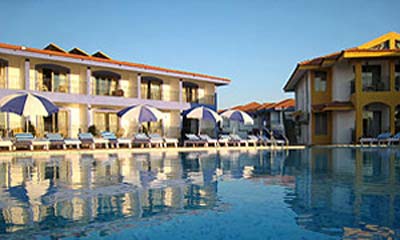 Baywatch Resort - Pool