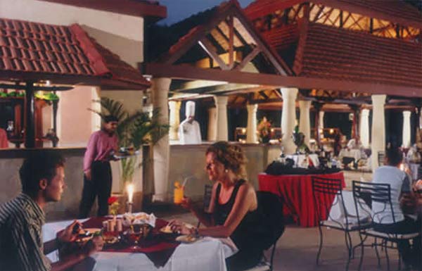 Majorda Beach Resort - Dining