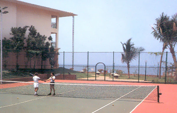 Marriott Resort - Tennis Court