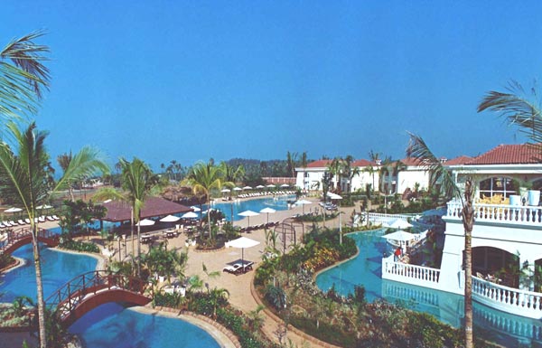 Radisson White Sands - Aerial View