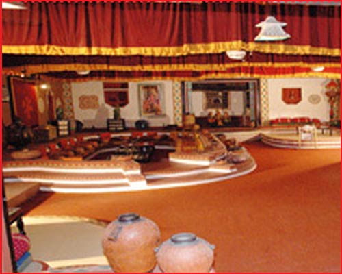 Chokhi Dhani - Premises