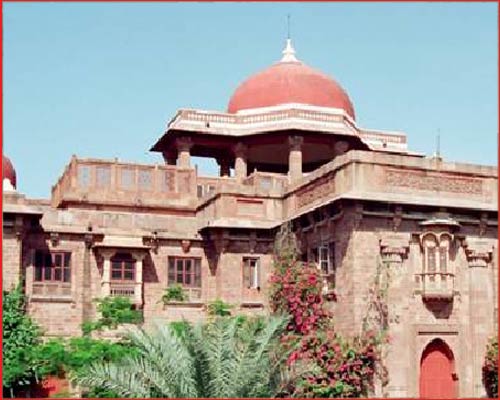 Ajit Bhawan Hotel - Exterior