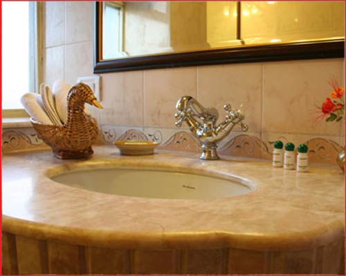 Hotel Karni Bhawan - Bathroom