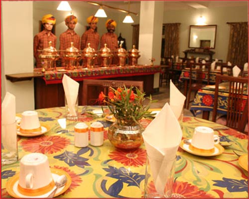 Hotel Karni Bhawan - Dininng Room