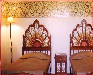 Phool Mahal Palace - Luxury Room