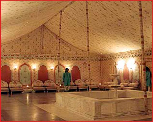 Royal Camp - Camp Interior