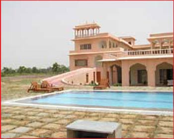 Dev Vilas Ranthambore - Swimming Pool